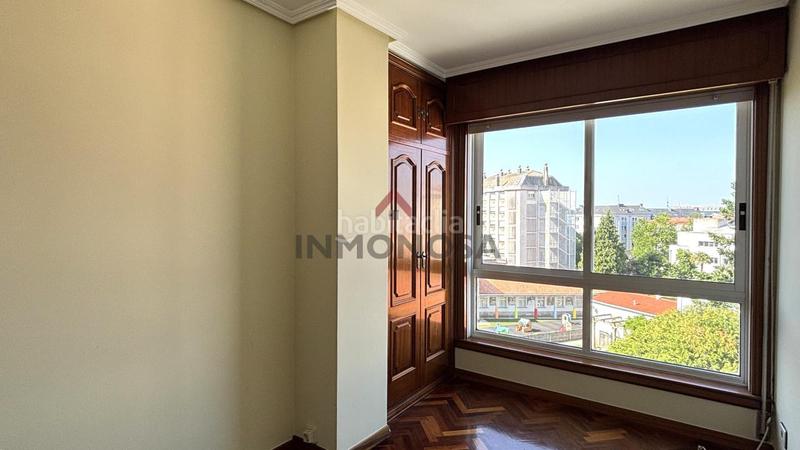 Foto 0d8fc16f-12ff-406d-a1db-32f219197180. Etagenwohnung mit heizung parking in Centro Ferrol