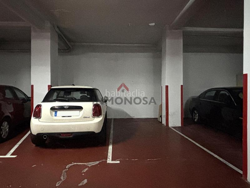 Foto 6ff97e70-521a-48e1-9120-1b6059551208. Etagenwohnung mit heizung parking in Centro Ferrol