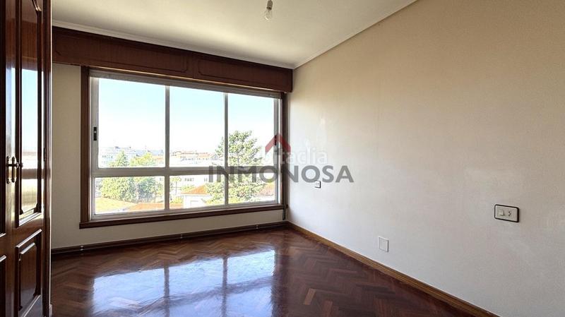 Foto b882fab3-9e01-4cf4-99ea-d9dc6aef544b. Etagenwohnung mit heizung parking in Centro Ferrol