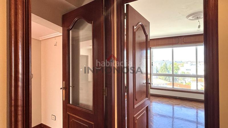 Foto c5f1b345-a4a1-4e97-b5ab-b68d0a30b2d4. Etagenwohnung mit heizung parking in Centro Ferrol