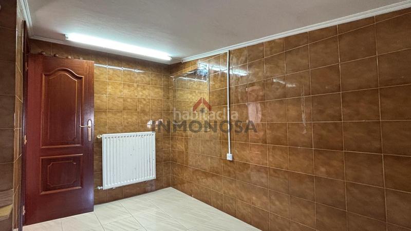 Foto ce2133eb-222b-4afb-84dd-af207d94ee99. Etagenwohnung mit heizung parking in Centro Ferrol