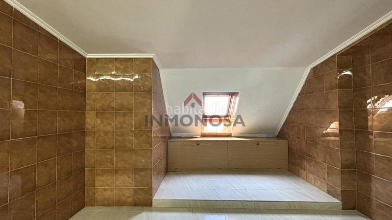 Foto dc56664f-9a93-4f70-996d-1c62e26253be. Etagenwohnung mit heizung parking in Centro Ferrol