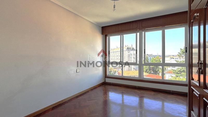 Foto ec7a871f-32a1-4a73-979d-64205f611113. Etagenwohnung mit heizung parking in Centro Ferrol