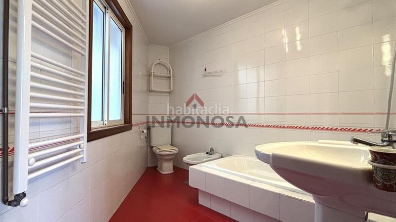 Foto ed7168e2-b443-42cb-8803-5956877744db. Etagenwohnung mit heizung parking in Centro Ferrol