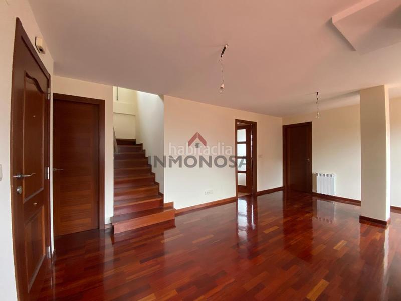 Foto a9d98633-fb88-4ad7-9964-1f5a32b4cba7. Location duplex avec chauffage parking dans Fajardo Ferrol