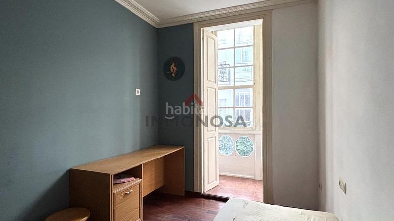 Foto 1a75c7df-6936-40f8-84c2-9b4fe1a5b00d. Piso en Centro Ferrol