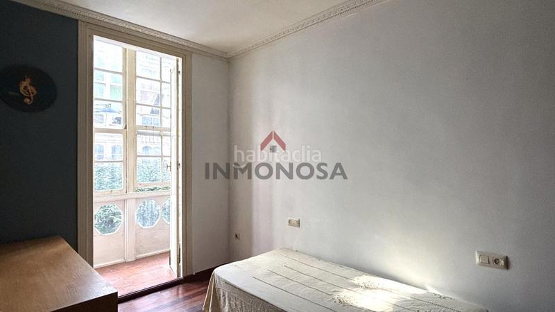 Foto 26f26586-875e-411a-9672-95233f0e6c25. Piso en Centro Ferrol