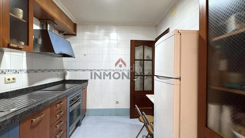 Foto aabf0077-37c5-41e7-b261-f64859f0dbce. Piso en Centro Ferrol