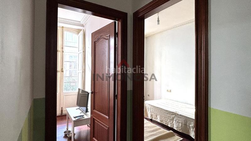 Foto f09cec42-f4dc-409e-bd60-f01d44c498bb. Piso en Centro Ferrol