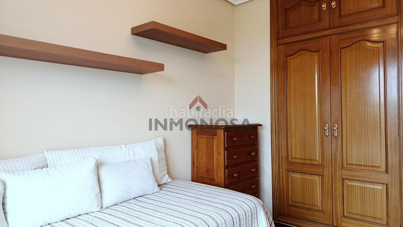 Foto afc468a3-6d1d-472f-a915-864b1a274191. Miete etagenwohnung mit heizung in Esteiro Ferrol