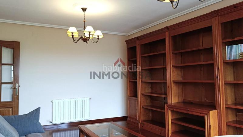 Foto 8d7ad8be-4beb-4552-a69e-1a5f52829c5f. Rent flat with heating in Esteiro Ferrol