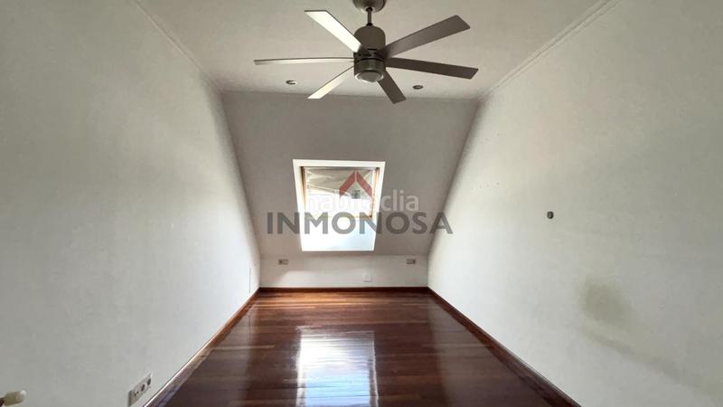 Foto 1dacf610-9b0e-49dd-bb47-1da66957946a. Appartamento con riscaldamento parcheggio in A Gándara Narón