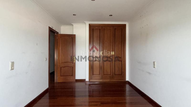 Foto d68d93f0-9ab2-4d53-9f1e-6d30c976b7c2. Etagenwohnung mit heizung parking in A Gándara Narón