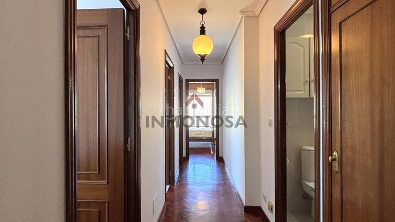 Foto 2647e37a-31bc-441c-ad71-24b247701251. Affitto appartamento con riscaldamento parcheggio in Ferrol