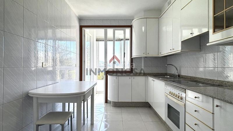 Foto d28a8e08-26ef-41ea-b80b-ef6e12fce6cf. Affitto appartamento con riscaldamento parcheggio in Ferrol