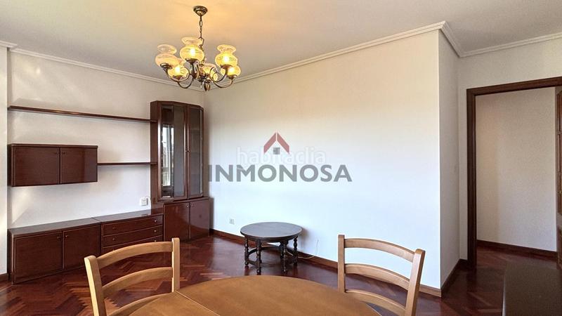 Foto efc6419d-6054-4f92-855a-4366fb8d91f3. Alquiler piso en Canido Ferrol