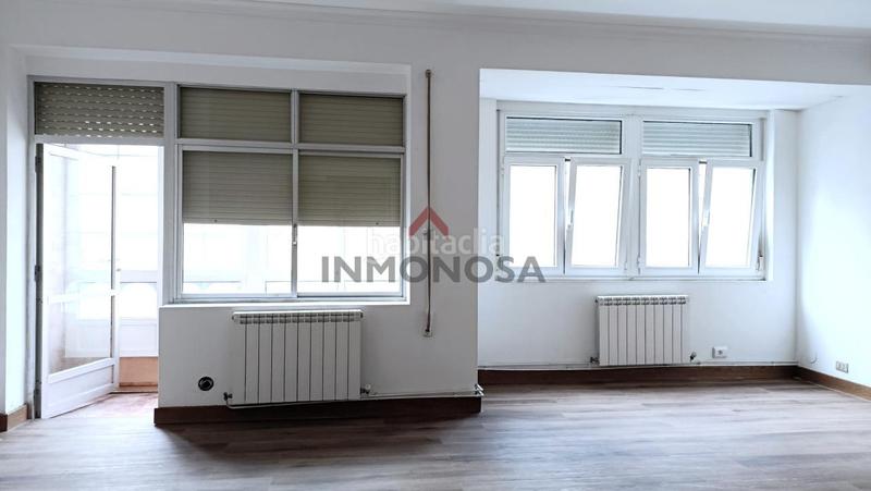 Foto beffe87b-3589-48ae-ab2a-9ca2471567b7. Etagenwohnung mit heizung in Alto del Castaño Narón