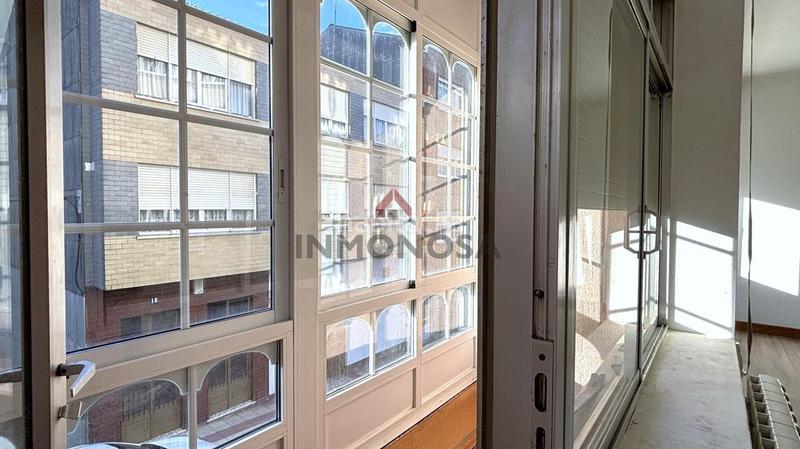 Foto 235f4dcb-d961-40ba-975b-571bb27176f8. Flat with heating in Alto del Castaño Narón