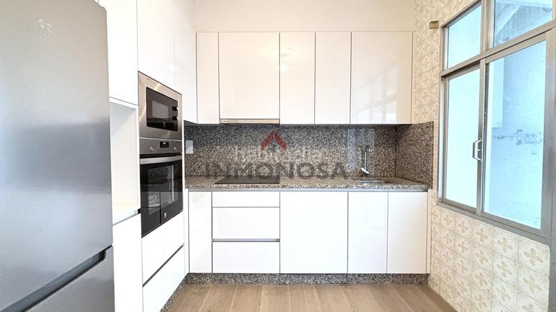 Foto c6647cb4-9eb1-4da7-b84d-8611d538161d. Flat with heating in Alto del Castaño Narón