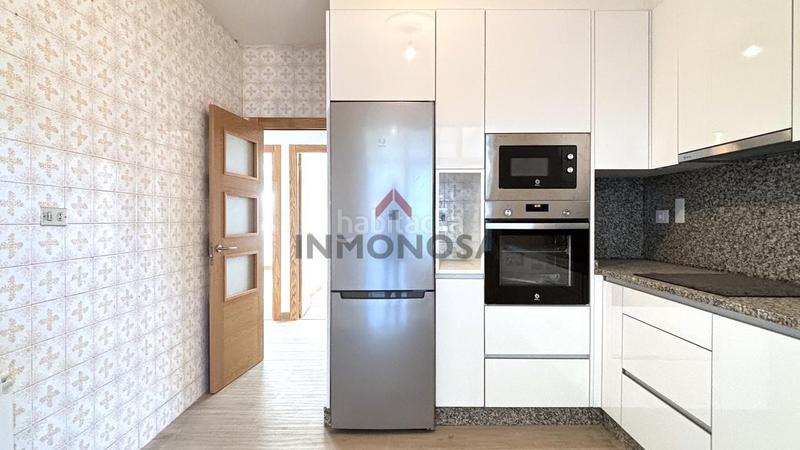 Foto d523a89a-2142-43ce-b24e-c45b6e3bc6f8. Flat with heating in Alto del Castaño Narón