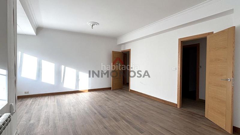 Foto df39e021-cec8-44e2-a96f-115012cc51f1. Flat with heating in Alto del Castaño Narón