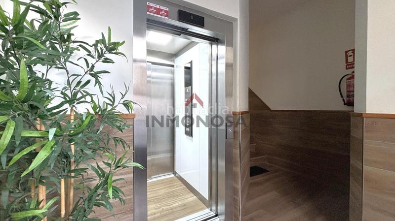 Foto e006ebb3-2464-4558-b70c-3419c441ce1e. Piso en Alto del Castaño Narón