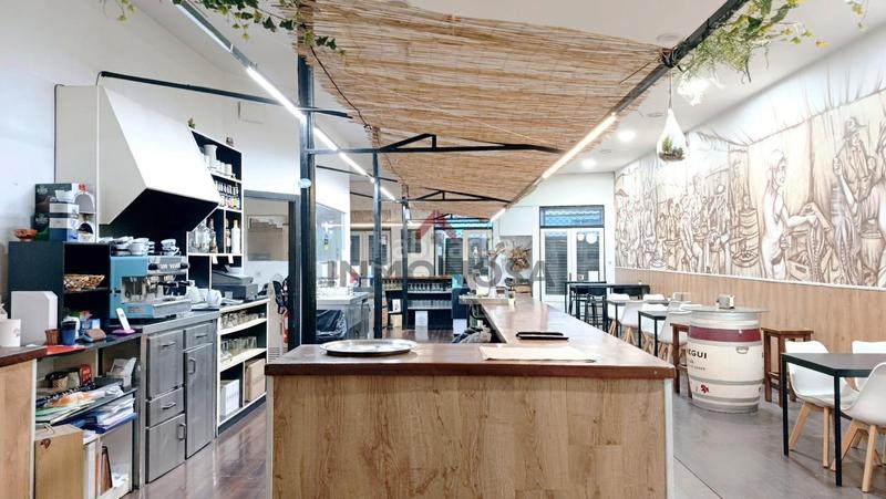 Foto e0b46021-8a60-4447-bb74-eef7eda0f991. Local comercial en Centro Ferrol