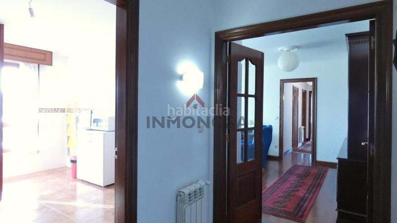 Foto 01c4575d-6f9f-4d21-8557-c612bdb3d485. Lloguer pis amb calefacció aparcament a Caranza Ferrol