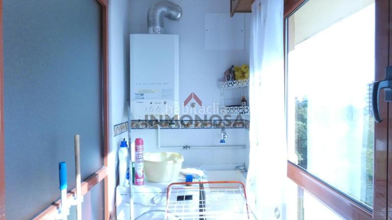 Foto 27c394d7-6c44-4909-beff-b9b9abd07aba. Lloguer pis amb calefacció aparcament a Caranza Ferrol