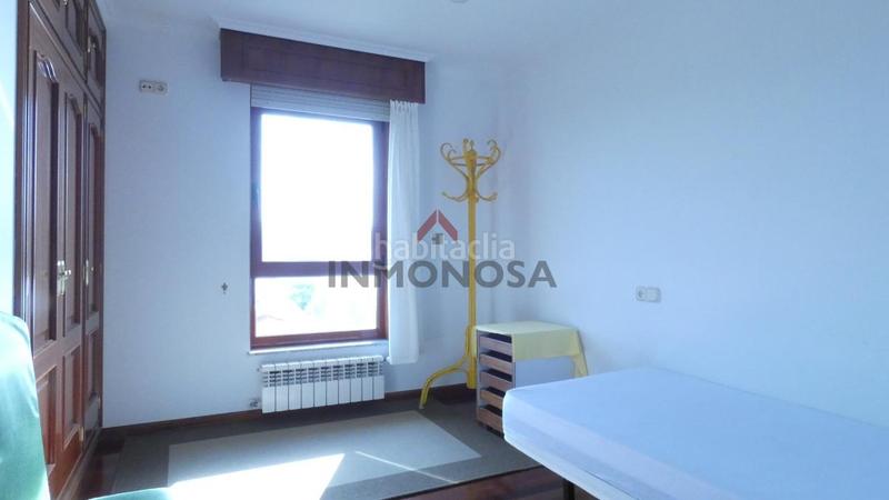 Foto 3828ec70-498a-4022-b43c-e7362889f49d. Lloguer pis amb calefacció aparcament a Caranza Ferrol