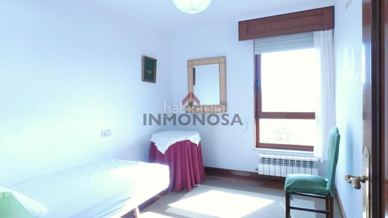 Foto 51738614-ca40-46c7-aa68-ce960ba5a84f. Lloguer pis amb calefacció aparcament a Caranza Ferrol