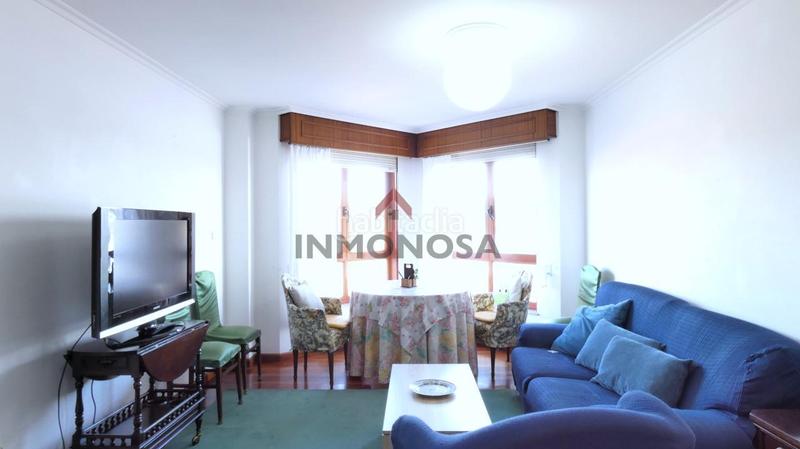 Foto 726619af-21f2-4cee-953f-0e93f8e41024. Lloguer pis amb calefacció aparcament a Caranza Ferrol