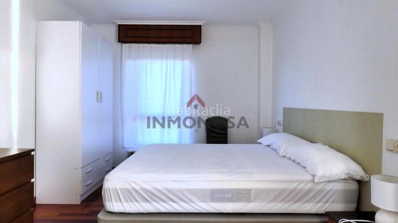 Foto 8a7ca269-6577-4b1b-a373-b690a4d7f01d. Lloguer pis amb calefacció aparcament a Caranza Ferrol