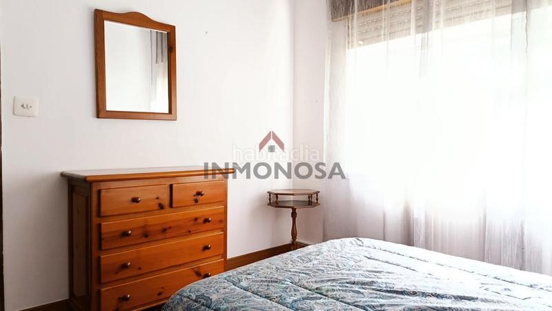 Foto 772389fa-93b3-4aca-9308-3fb7ec1351a5. Location appartement avec chauffage dans Caranza Ferrol