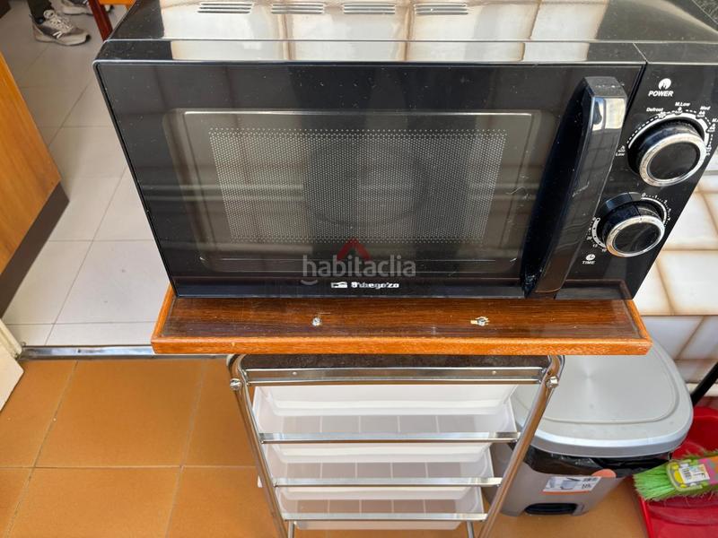 Foto 8b26a59b-57f8-4120-b59f-41c26ce239ff. Location appartement avec chauffage dans Caranza Ferrol