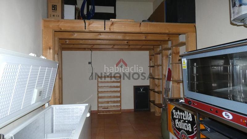 Foto ba44970b-0eca-43b6-bf47-8d2b9f6f68f8. Local comercial a Canido Ferrol