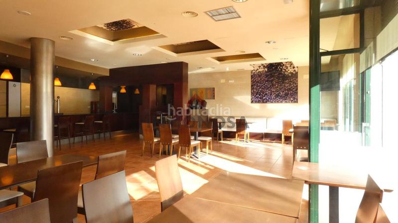 Foto ee11cf20-5572-47b9-993a-903eeab1ad7c. Local comercial a Canido Ferrol