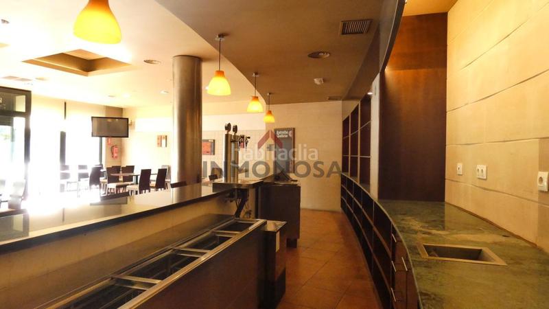Foto ba7f2de5-b5c5-4b95-b284-8b849b9c76ed. Locale commerciale in Canido Ferrol