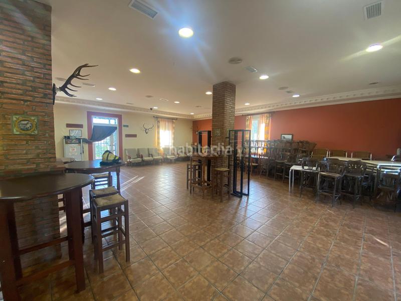 Foto 7bd667d0-6009-40aa-8123-54d05c22acea. Edificio en Alía