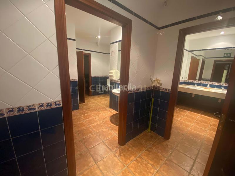 Foto ac593635-2018-46c5-85fa-f205e84f33fd. Edificio en Alía