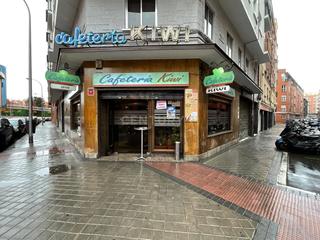 Local Comercial en Adelfas