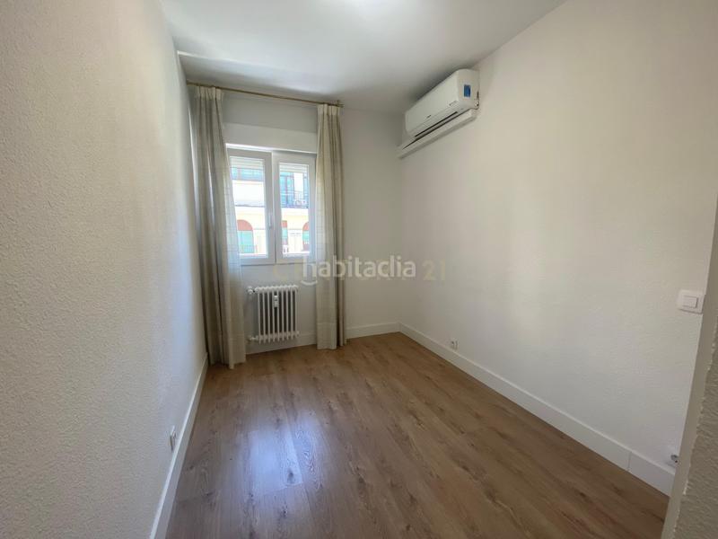 Foto d678b4b4-2774-43da-b1a0-cc8d0db573f6. Alquiler piso en Ríos Rosas-Nuevos Ministerios Madrid