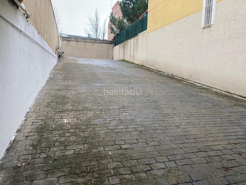 Foto eb8cf875-1cd7-4a44-af59-06d3001598ca. Xalet a moreras 56 a Foso-Moreras Aranjuez