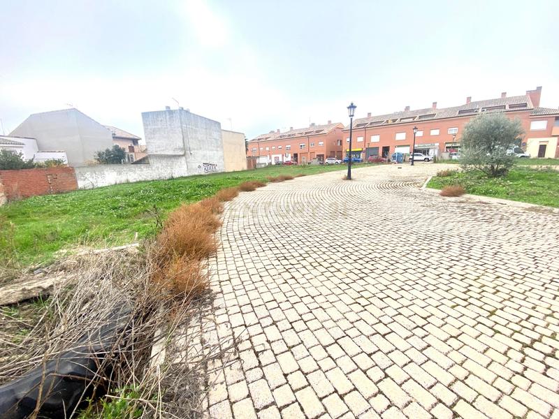 Foto c151b133-455b-49ff-9d51-a30628746462. Terreny residencial a huerto 4 a Ugena