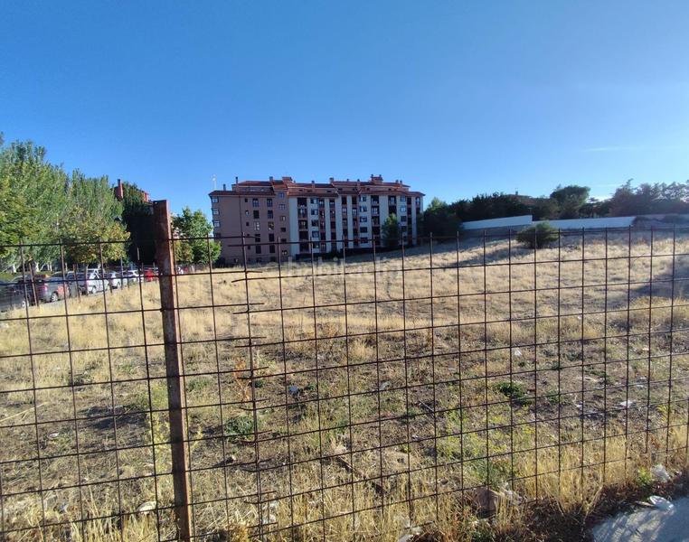 Foto 3a39b837-516b-497d-bce5-3b2632268feb. Wohngrundstück in camino del gansino 42 in Universidad Ávila