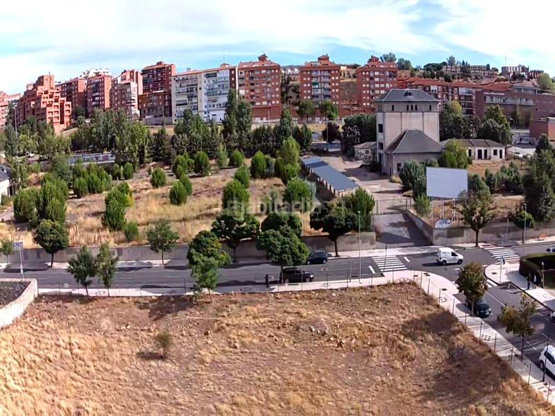 Foto bc0432fe-b347-4be1-b90b-136af9c6d2dd. Wohngrundstück in camino del gansino 42 in Universidad Ávila