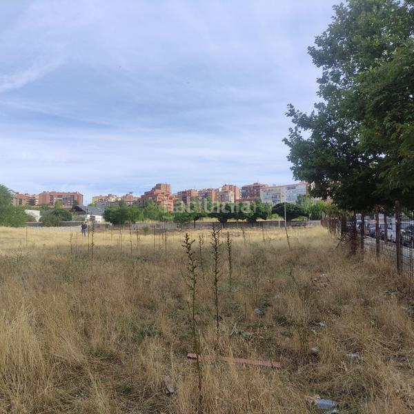 Foto bd93033c-9109-4009-8319-31f815e4bc5a. Wohngrundstück in camino del gansino 42 in Universidad Ávila