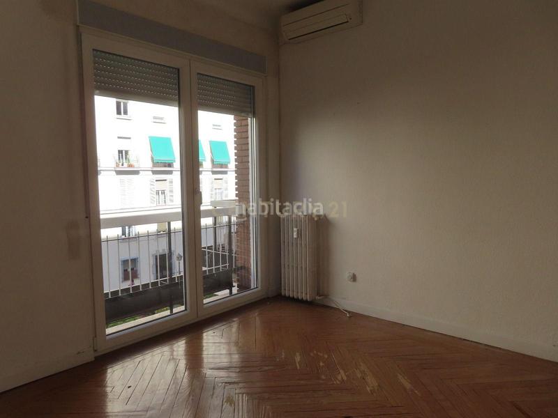 Foto 00600744-749b-48c7-8001-e8816fdb958c. Alquiler piso en amado nervo 4 magnífica vivienda junto al parque de el retiro en Madrid