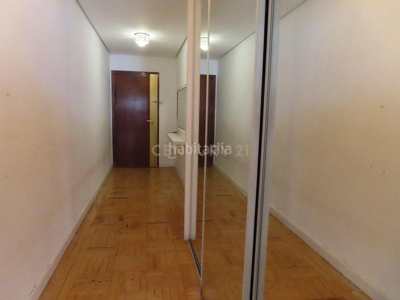 Foto 83a29e6c-9148-42e4-a985-74110b2e342a. Alquiler piso en amado nervo 4 magnífica vivienda junto al parque de el retiro en Madrid