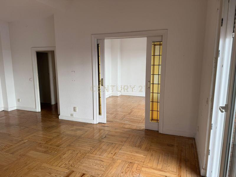 Foto afefdeba-021a-456c-91b4-264dc782de8a. Alquiler piso en amado nervo 4 magnífica vivienda junto al parque de el retiro en Madrid